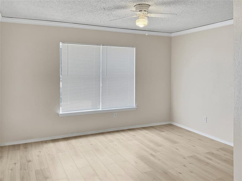 10112 Chapel Glen Terrace, Fort Worth TX 76116 - Photo 11