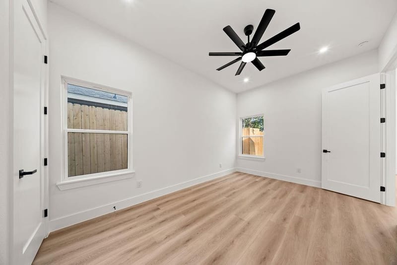 1727 Toronto Street, Dallas TX 75212 - Photo 27