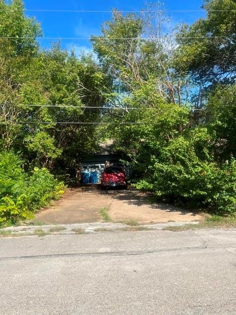 319 Rock Glen Street, DeSoto TX 75115 - Photo 2