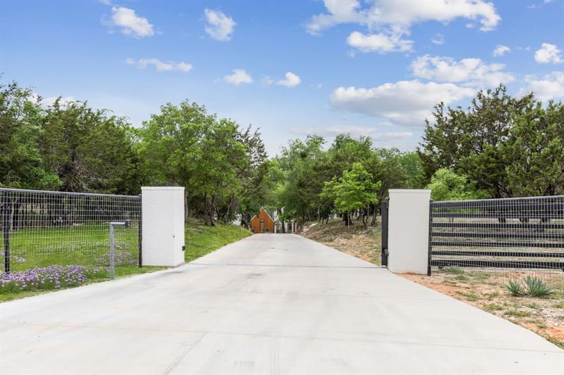 700 Cactus Rio Drive, Weatherford TX 76087 - Photo 5