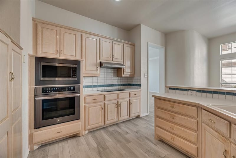 2716 Carnation Drive, Richardson TX 75082 - Photo 10