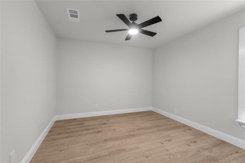 4548 Hodgkins Road, Lake Worth TX 76135 - Photo 18