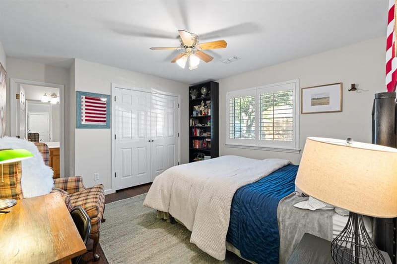 405 Lincoln Oaks Drive, Burleson TX 76028 - Photo 18