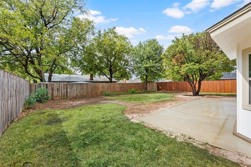 505 Emerson Drive, Euless TX 76039 - Photo 16
