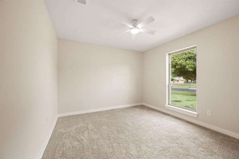 505 Emerson Drive, Euless TX 76039 - Photo 14