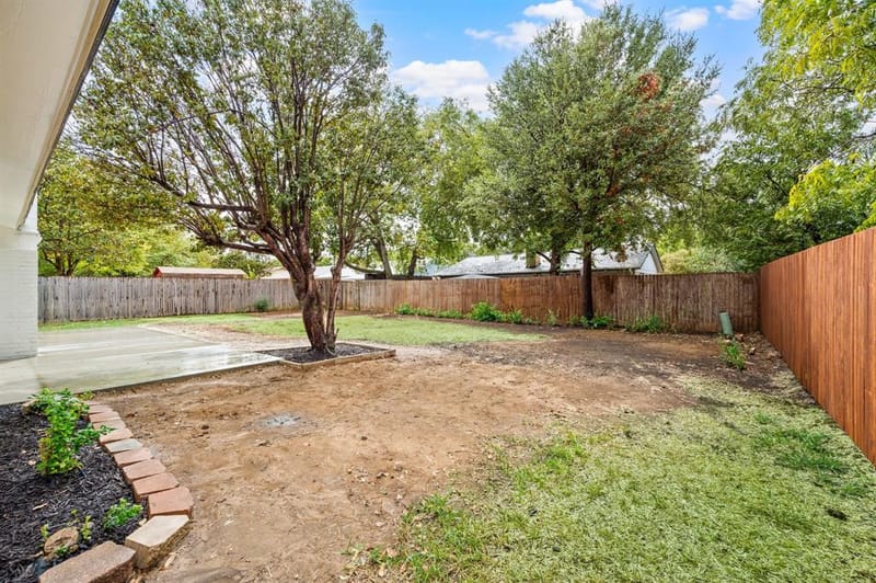 505 Emerson Drive, Euless TX 76039 - Photo 18