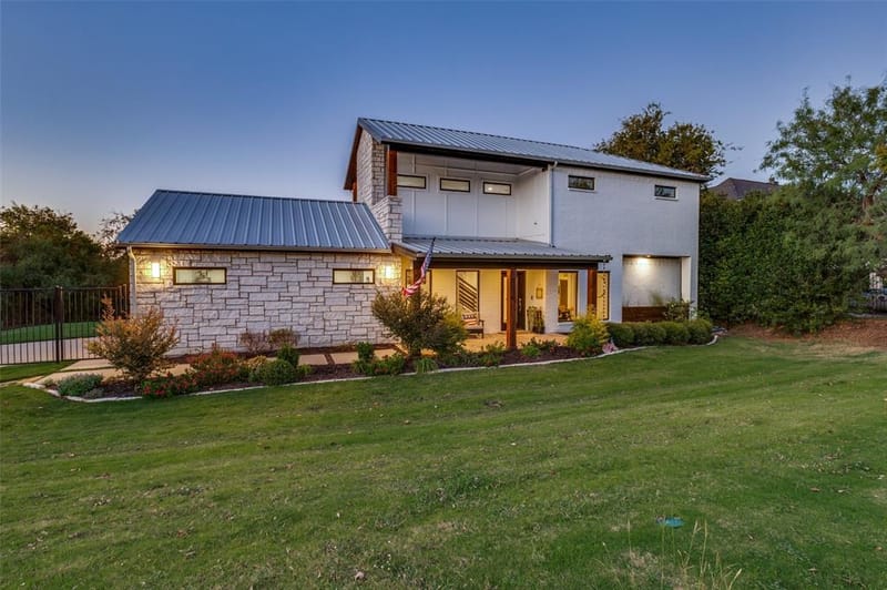 1115 Moonlight Bay Drive, Grand Prairie TX 75104
