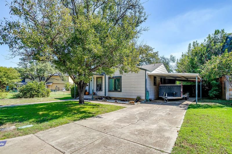 3817 Oaklawn Drive, Fort Worth TX 76107 - Photo 6
