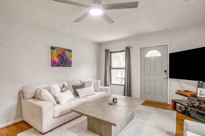 3817 Oaklawn Drive, Fort Worth TX 76107 - Photo 9