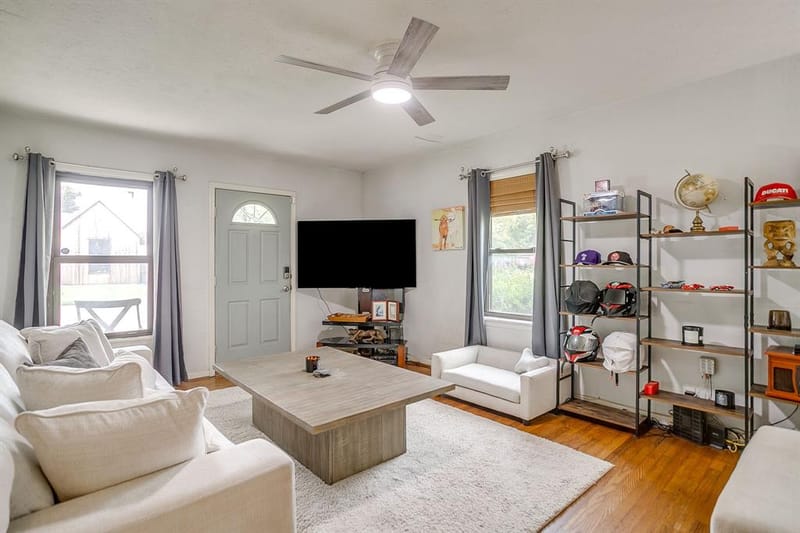 3817 Oaklawn Drive, Fort Worth TX 76107 - Photo 10