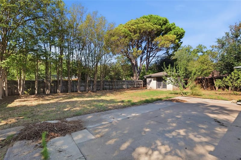 914 Meadowlark Lane, Granbury TX 76048 - Photo 21