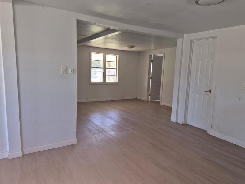 1006 SE Martin Luther King Jr Street SE, Mineral Wells TX 76067 - Photo 7