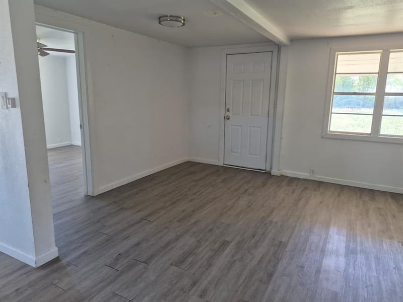 1006 SE Martin Luther King Jr Street SE, Mineral Wells TX 76067 - Photo 5
