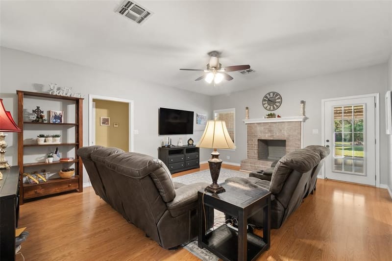 257 SE County Road 4280, Mount Vernon TX 75457 - Photo 9