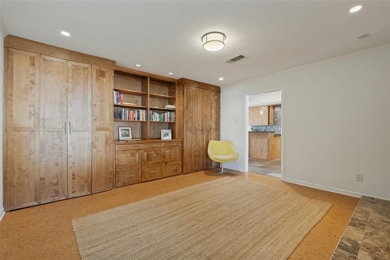 6640 Yosemite Lane, Dallas TX 75214 - Photo 4