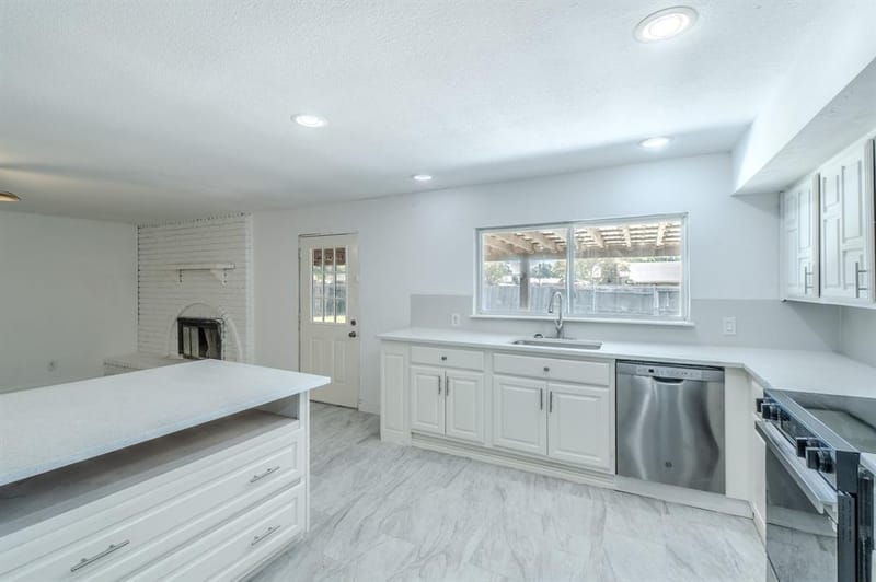 4312 Woodbluff Drive, Mesquite TX 75150 - Photo 6