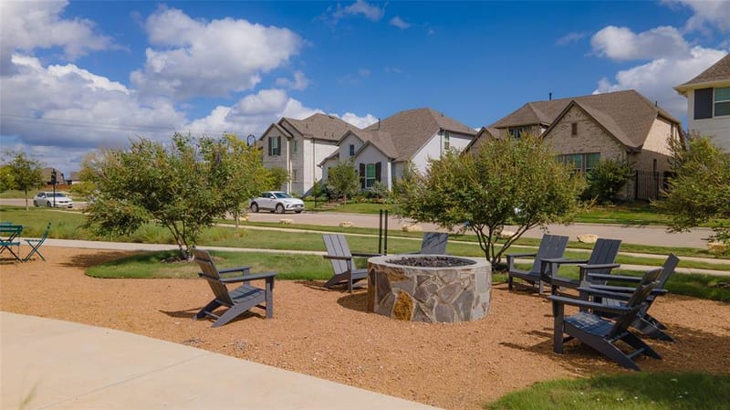 1008 Bolden Avenue, Crowley TX 76036 - Photo 33