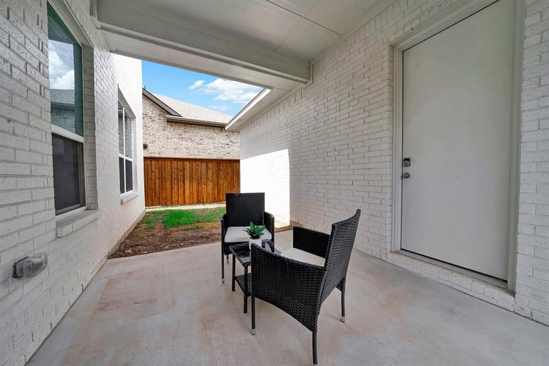 1008 Bolden Avenue, Crowley TX 76036 - Photo 29