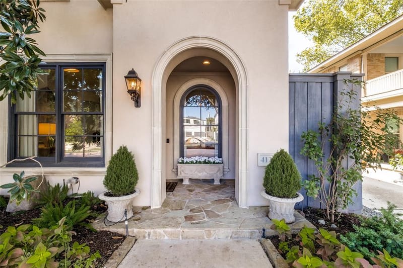 4128 Herschel Avenue, Dallas TX 75219 - Photo 2