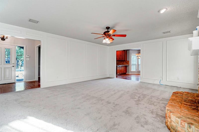 2110 Emerald Lake Drive, Arlington TX 76013 - Photo 6