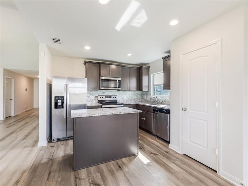 8301 Steel Dust Drive, Fort Worth TX 76179 - Photo 6