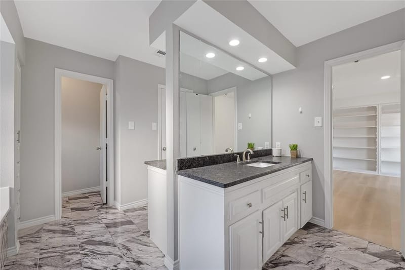 6802 Duffield Drive, Dallas TX 75248 - Photo 23