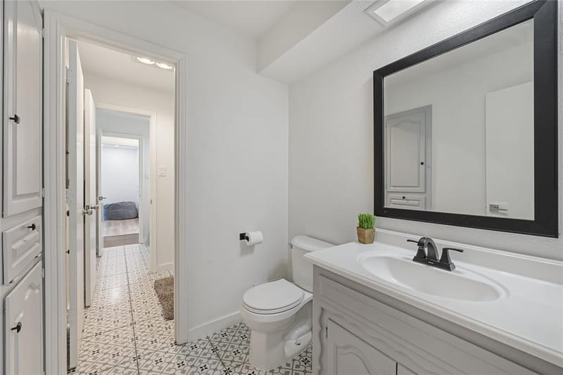 6802 Duffield Drive, Dallas TX 75248 - Photo 25