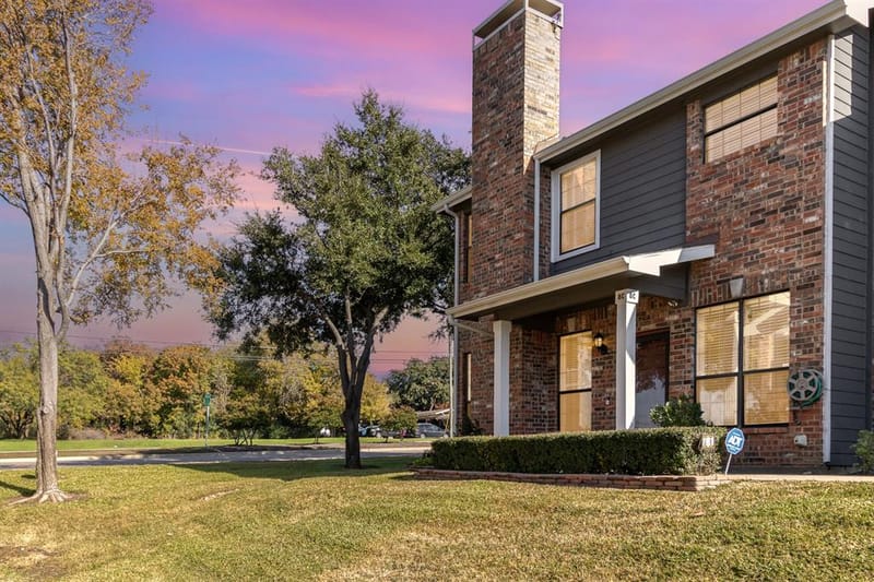 2800 Keller Springs Road # 8C, Carrollton TX 75006 - Photo 2