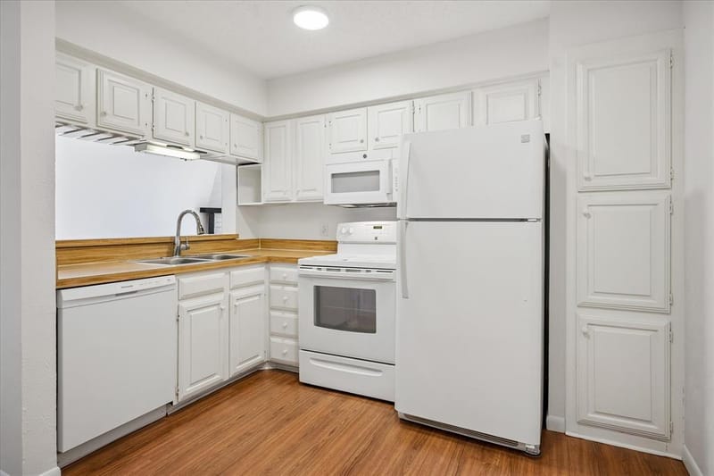 5200 Martel Avenue # 6G, Dallas TX 75206 - Photo 11