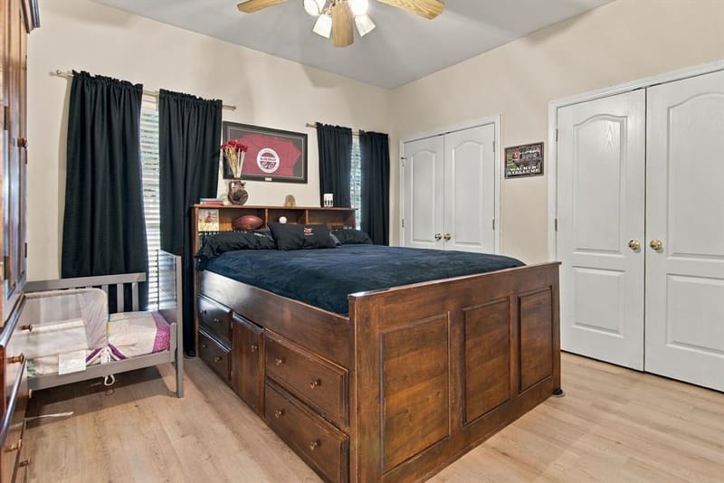1607 N Park Drive, Bowie TX 76230 - Photo 23