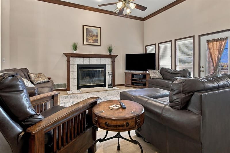 1607 N Park Drive, Bowie TX 76230 - Photo 6