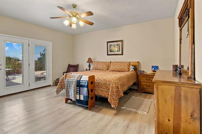 1607 N Park Drive, Bowie TX 76230 - Photo 17