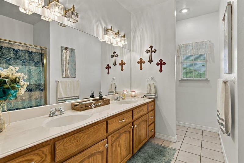 1607 N Park Drive, Bowie TX 76230 - Photo 24