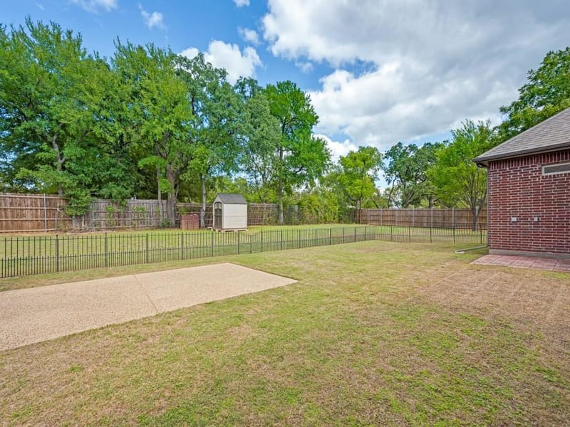 8301 Woods Lane, North Richland Hills TX 76182 - Photo 26