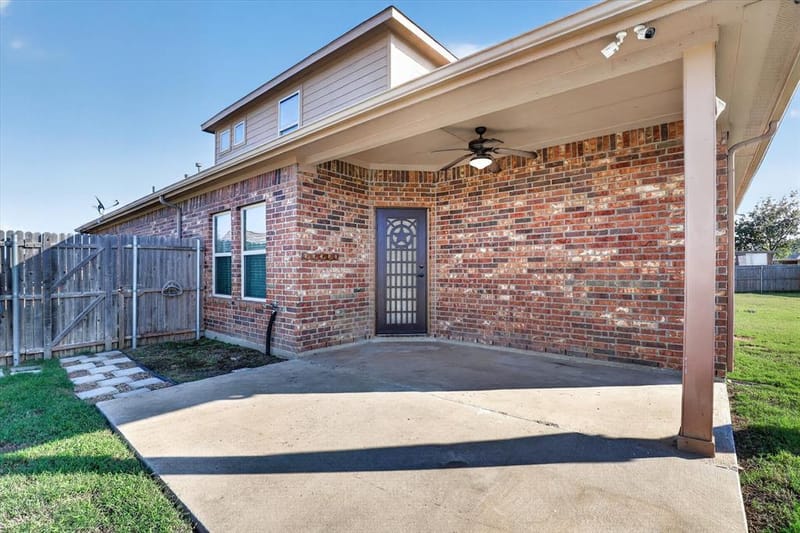401 Eureka Court, Burleson TX 76028 - Photo 35