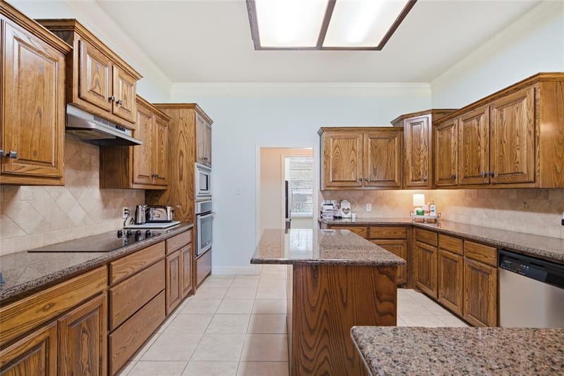 223 Deer Creek Drive, Aledo TX 76008 - Photo 25