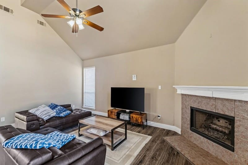 1464 Summerhill Drive, Carrollton TX 75007 - Photo 9
