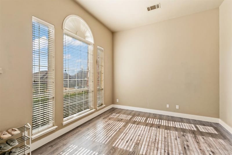 1464 Summerhill Drive, Carrollton TX 75007 - Photo 11