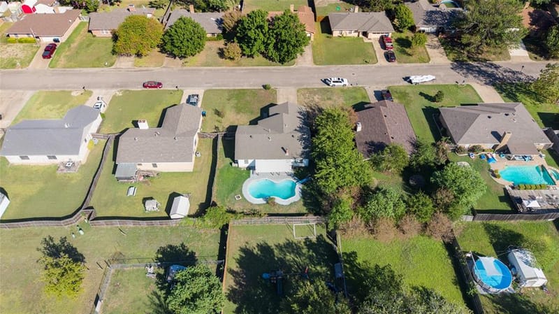 5010 Utah Street, Greenville TX 75402 - Photo 6