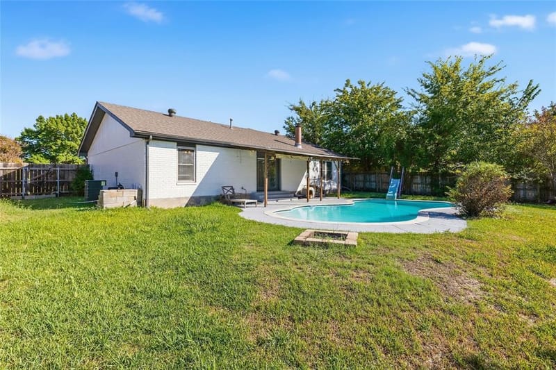 5010 Utah Street, Greenville TX 75402 - Photo 12