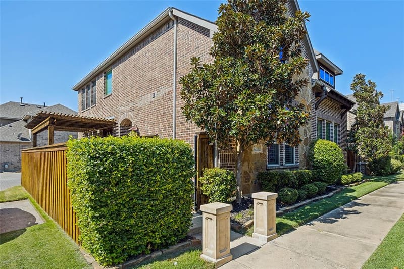 2516 Bill Moses Parkway, Farmers Branch TX 75234