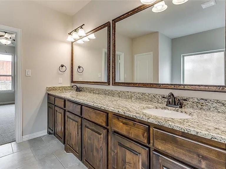 2740 Chimney Rock Road, Burleson TX 76028 - Photo 10