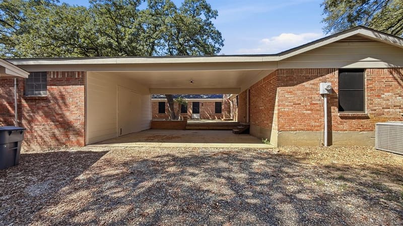 1004 Lakeview Drive, Joshua TX 76058 - Photo 26