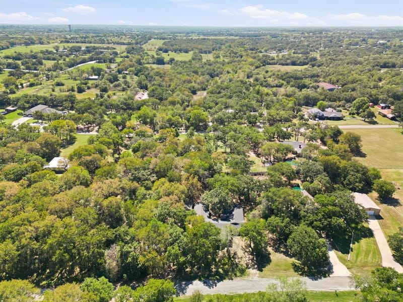 1004 Lakeview Drive, Joshua TX 76058 - Photo 36