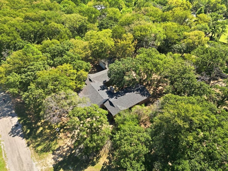 1004 Lakeview Drive, Joshua TX 76058 - Photo 34