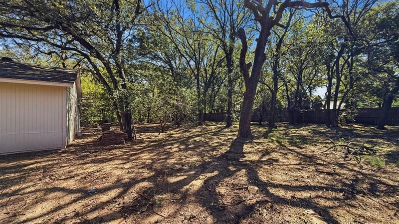1004 Lakeview Drive, Joshua TX 76058 - Photo 31