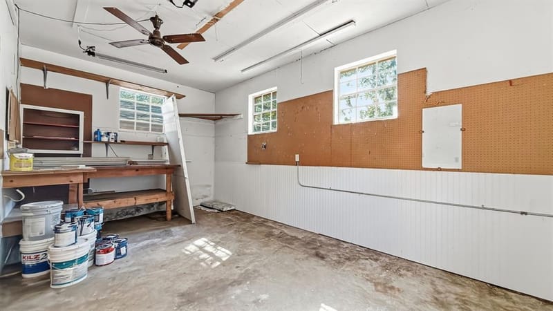 1004 Lakeview Drive, Joshua TX 76058 - Photo 29