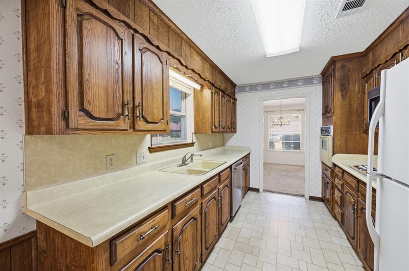 4041 Alava Drive, Fort Worth TX 76133 - Photo 14