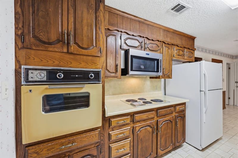 4041 Alava Drive, Fort Worth TX 76133 - Photo 15