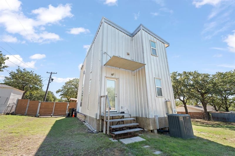 408 Pecan Drive, Burleson TX 76028 - Photo 22